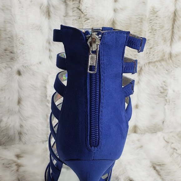 ☆ Luichiny Blue Strappy With Silver Metal Decor Sandals - Picture 7 of 10